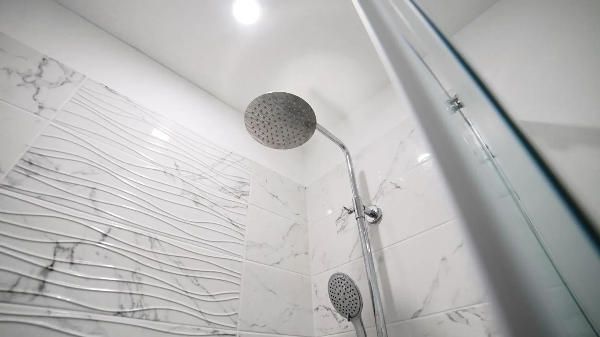 Boutique Docks Apartment - Parking GLOUCESTERSHIRE