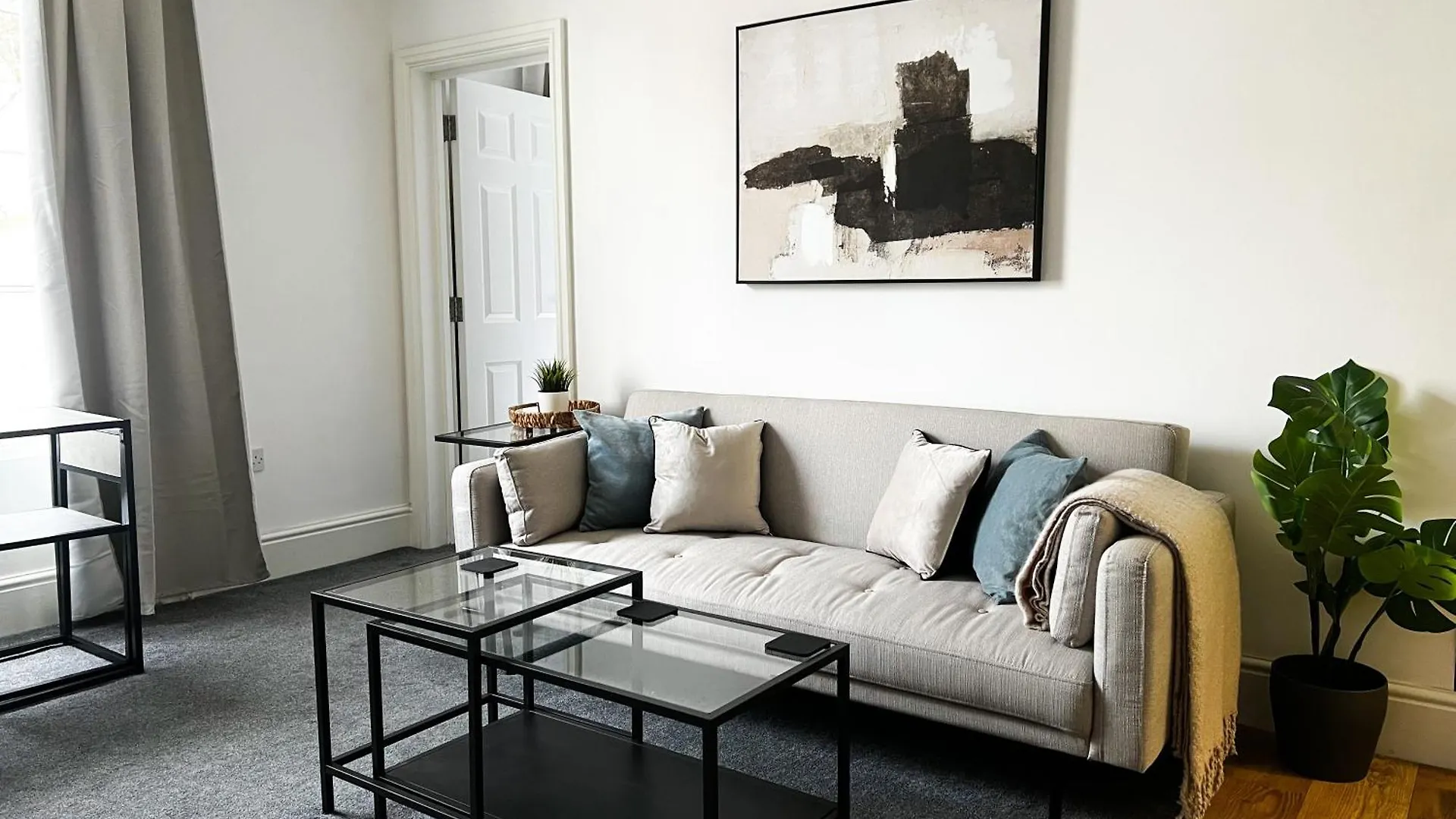 Boutique Docks Apartment - Parking GLOUCESTERSHIRE 0*,